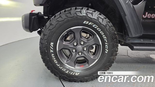 Jeep Gladiator (JT) 3.6 Rubicon 2023 — фото 5