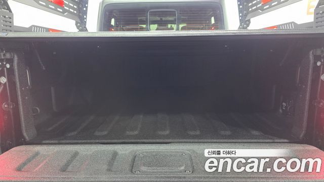 Jeep Gladiator (JT) 3.6 Rubicon 2023 — фото 19