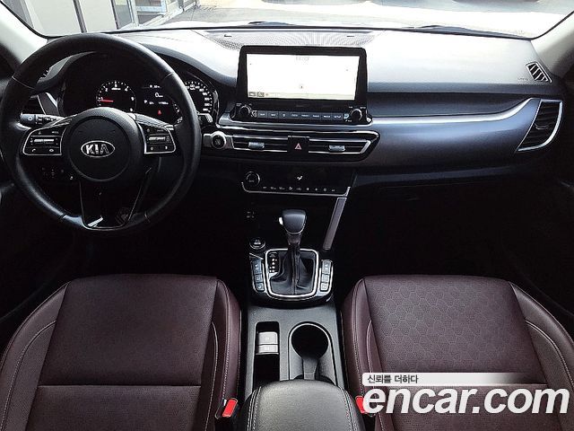 Kia Seltos Diesel 1.6 2WD Noblesse 2020 — фото 6
