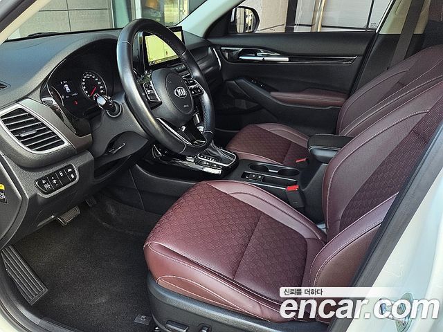 Kia Seltos Diesel 1.6 2WD Noblesse 2020 — фото 9