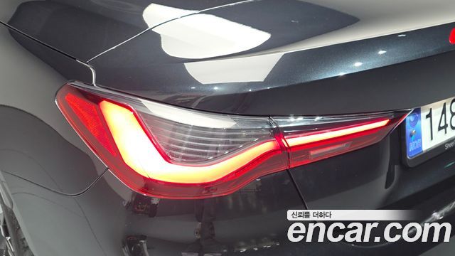 BMW 4 Series (G22) 420i M Sport Convertible 2025 — фото 23