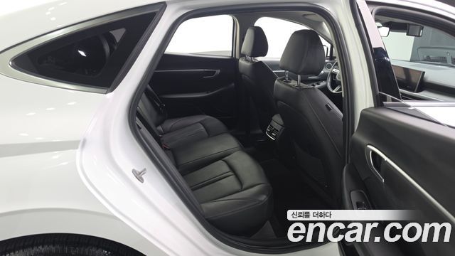 Hyundai Sonata The Edge (DN8) 2.0 LPG(Rent) Business 1 2024 — фото 11