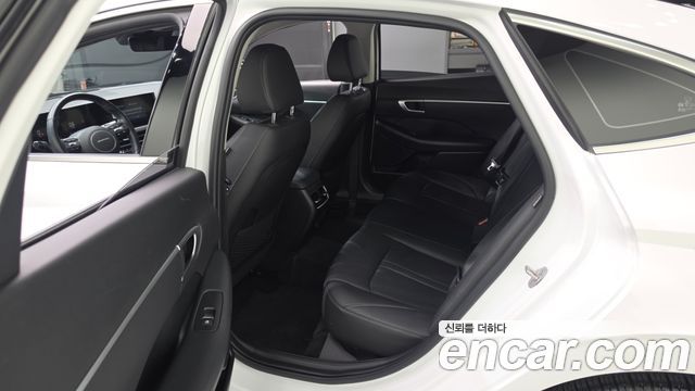 Hyundai Sonata The Edge (DN8) 2.0 LPG(Rent) Business 1 2024 — фото 12