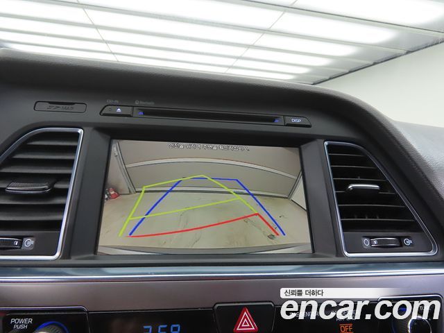 Hyundai Sonata (LF) 2.0 Style Special 2017 — фото 18