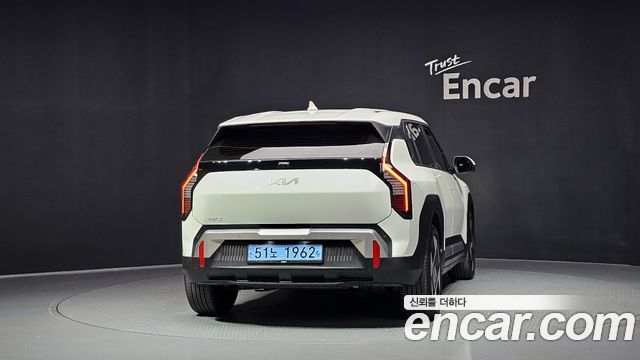 Kia EV3 Long Range 2WD AIr 2025 — фото 4