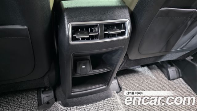 KG Mobility (SsangYong) Torres Gasoline 1.5 4WD T7 2023 — фото 30