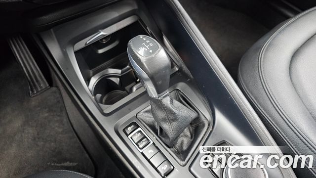 BMW X1 (F48) xDrive 20d 2016 — фото 9
