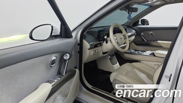 Genesis GV60 Standard 2022 — фото 10