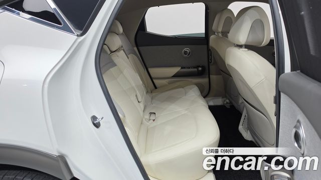 Genesis GV60 Standard 2022 — фото 11
