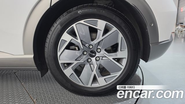 Genesis GV60 Standard 2022 — фото 21