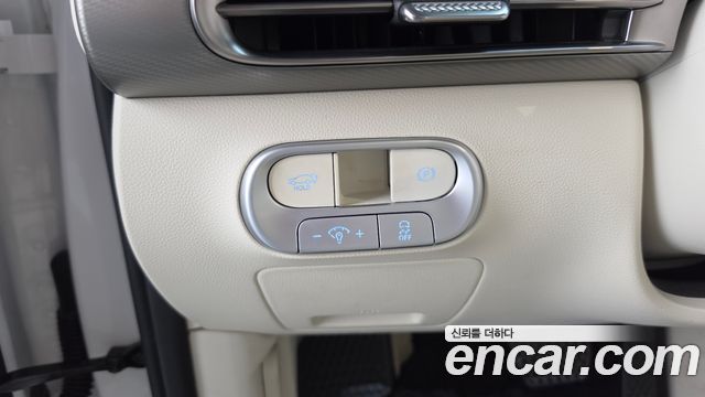 Genesis GV60 Standard 2022 — фото 30