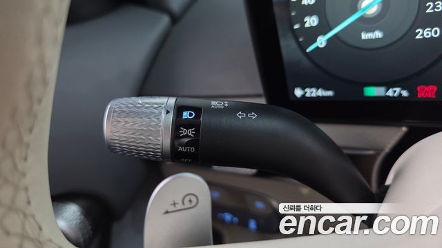Genesis GV60 Standard 2022 — фото 42