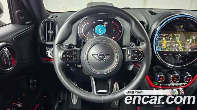MINI Cooper S Countryman JCW 2nd 2024 — фото 13