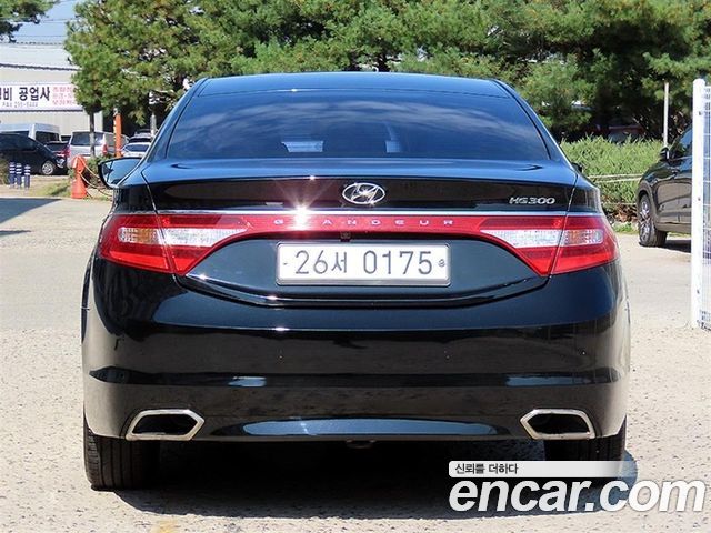 Hyundai Grandeur (HG) HG240 Modern 2017 — фото 4