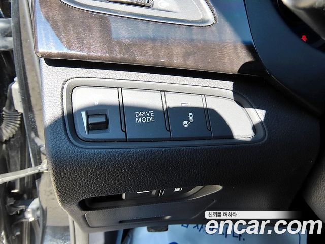 Hyundai Grandeur (HG) HG240 Modern 2017 — фото 16