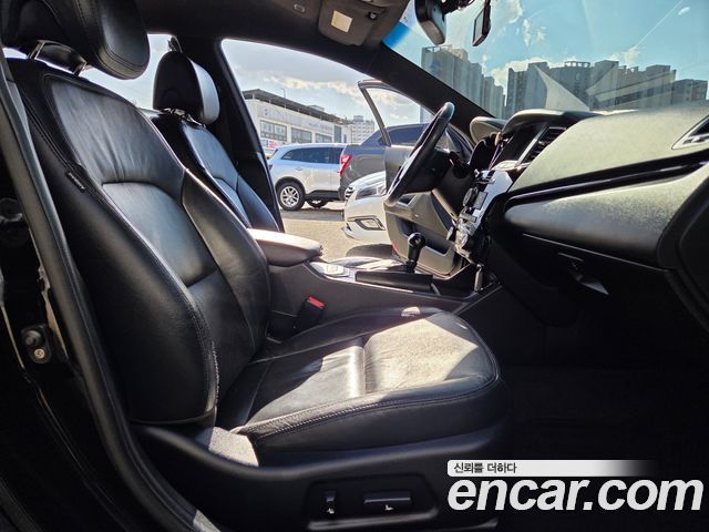 Kia K7 LPI VG270 Prestige Standard 2011 — фото 12
