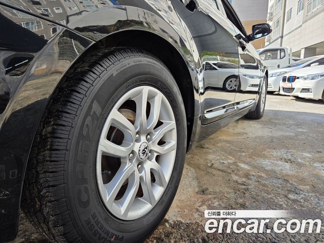 Kia K7 LPI VG270 Prestige Standard 2011 — фото 15