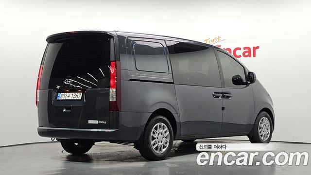 Hyundai Staria Cargo 5-Seater Modern 2023 — фото 2