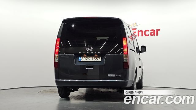 Hyundai Staria Cargo 5-Seater Modern 2023 — фото 4