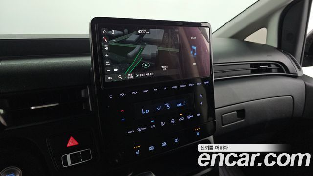 Hyundai Staria Cargo 5-Seater Modern 2023 — фото 13