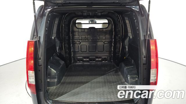 Hyundai Staria Cargo 5-Seater Modern 2023 — фото 20