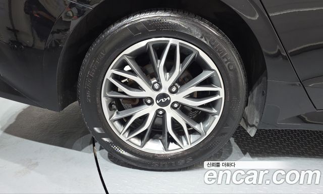 Kia K5 (III) 2.0 Trendy 2023 — фото 5