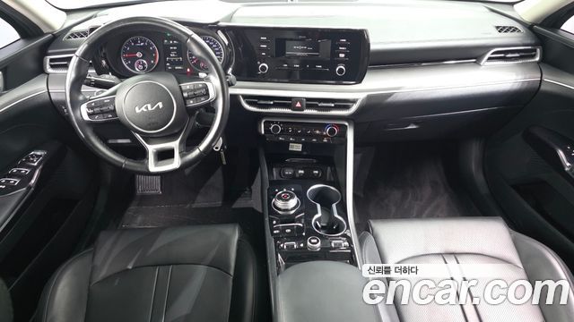 Kia K5 (III) 2.0 Trendy 2023 — фото 7