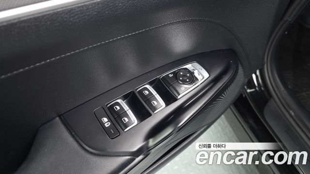 Kia K5 (III) 2.0 Trendy 2023 — фото 19