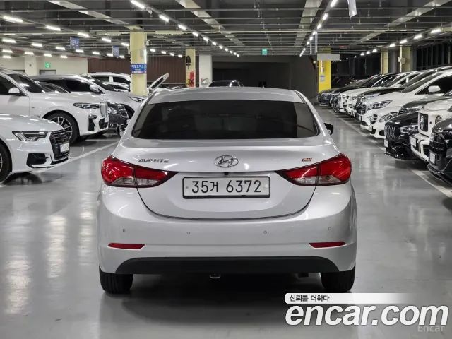 Hyundai Avante 1.6 GDi Style 2014 — фото 3