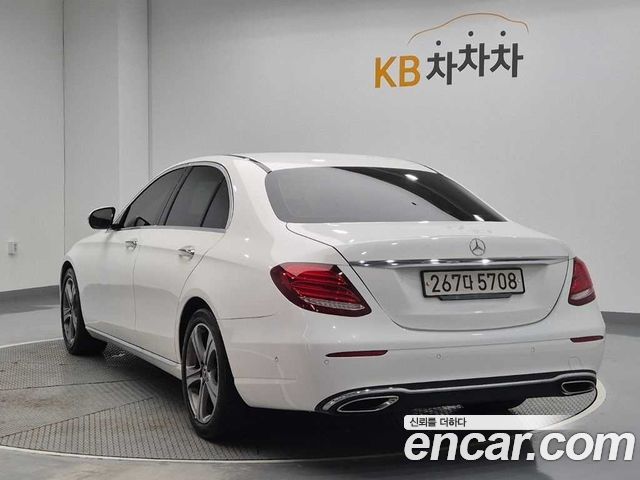 Mercedes-Benz E-Class (W213) E300 Avantgarde 2019 — фото 2