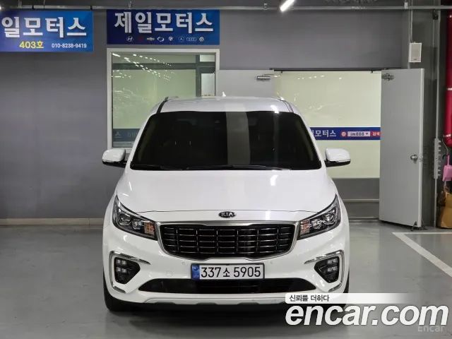 Kia Carnival 9-Seater Noblesse Special 2020 — фото 6