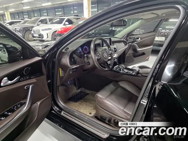 Kia Stinger 2.0 Turbo 2WD Platinum 2018 — фото 7