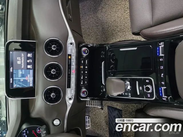 Kia Stinger 2.0 Turbo 2WD Platinum 2018 — фото 10
