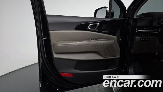 Kia Carnival (IV) HEV 9seater Gravity 2025 — фото 25