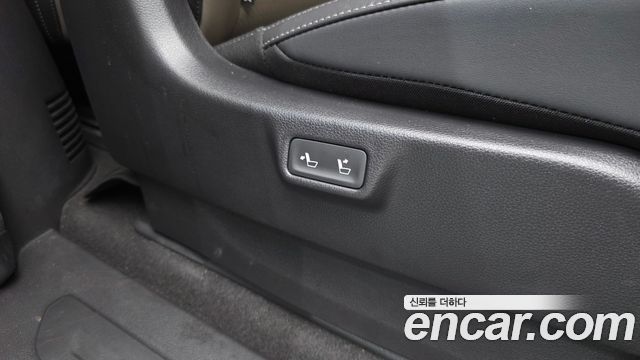 Kia Carnival (IV) HEV 9seater Gravity 2025 — фото 32