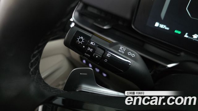 Kia Carnival (IV) HEV 9seater Gravity 2025 — фото 36