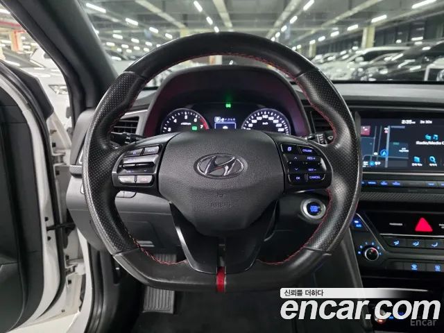 Hyundai Avante (AD) 1.6 Turbo Sport 2018 — фото 8