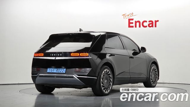 Hyundai Ioniq 5 Long range Exclusive 2023 — фото 2
