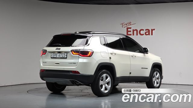 Jeep Compass (II) 2.4 Limitied AWD 2018 — фото 2