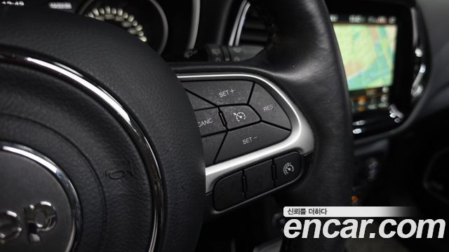 Jeep Compass (II) 2.4 Limitied AWD 2018 — фото 18