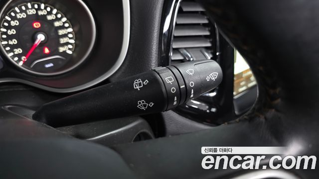 Jeep Compass (II) 2.4 Limitied AWD 2018 — фото 35