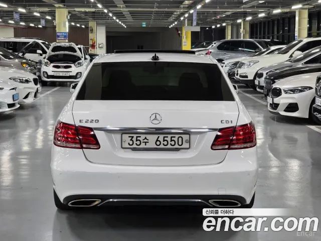 Mercedes-Benz E-Class (W212) E220 Bluetec Avantgarde 2014 — фото 4