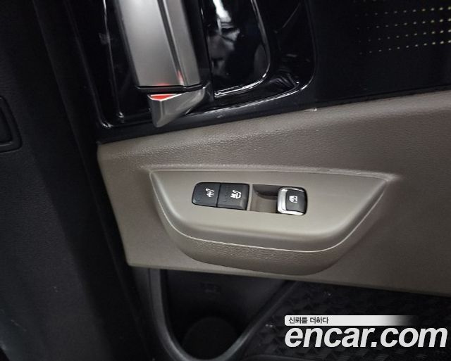 Kia Carnival (IV) Gasoline 9-Seater Gravity 2024 — фото 20