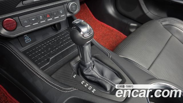 Ford Mustang (VII) 5.0 GT Premium Convertible 2024 — фото 9