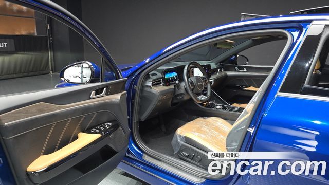 Kia K5 (III) 1.6 Turbo Signature 2022 — фото 10