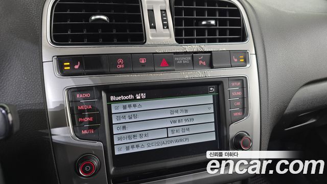 Volkswagen Polo 1.4 TDI R-Line 5th 2015 — фото 14
