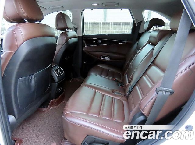 Kia Sorento Diesel 2.2 2WD Noblesse Special 2016 — фото 6