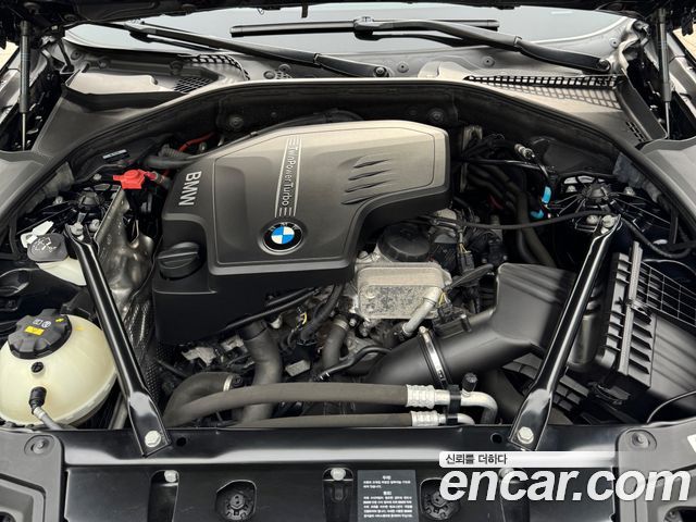 BMW 5 Series (F10) 528i xDrive Aero Dynamic Special Edition 2016 — фото 6
