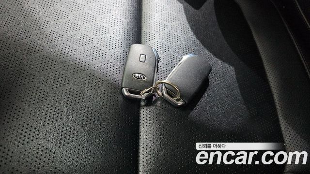 Kia Seltos Gasoline 1.6 Turbo 2WD Prestige 2020 — фото 31