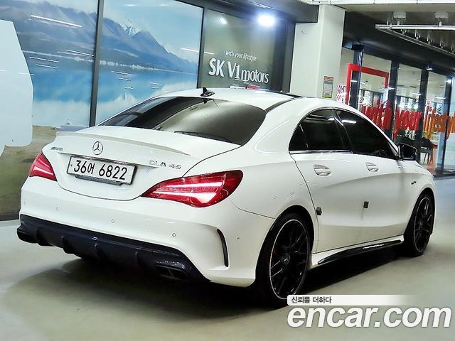 Mercedes-Benz CLA-Class (C117) CLA45 AMG 4MATIC 2018 — фото 4